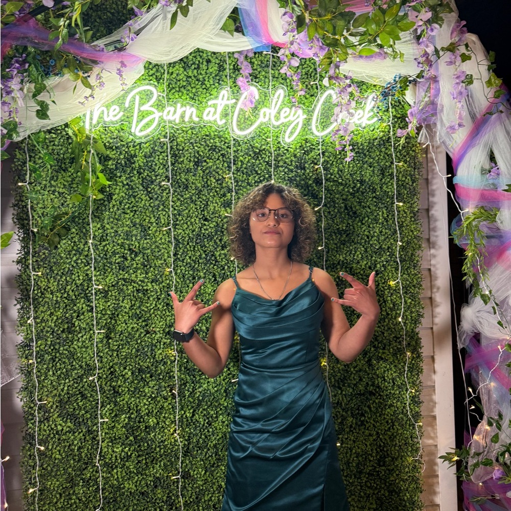 Meet your Posher, Brielle